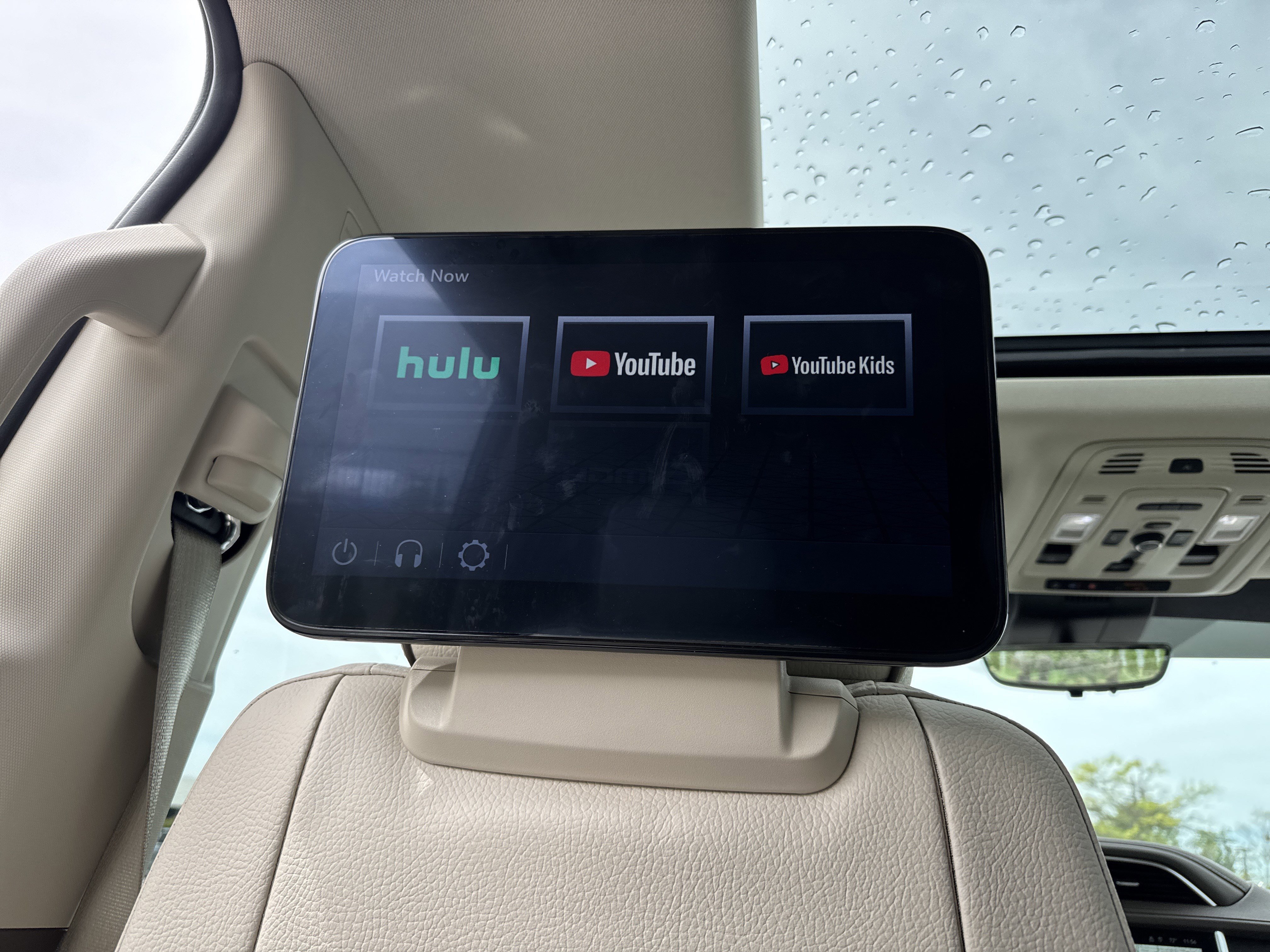 Used 2024 GMC Yukon Denali w/ Advanced Technology Package image 31