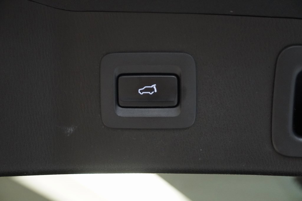 Used 2017 MAZDA CX-5 Touring w/ Preferred Equipment Package image 11