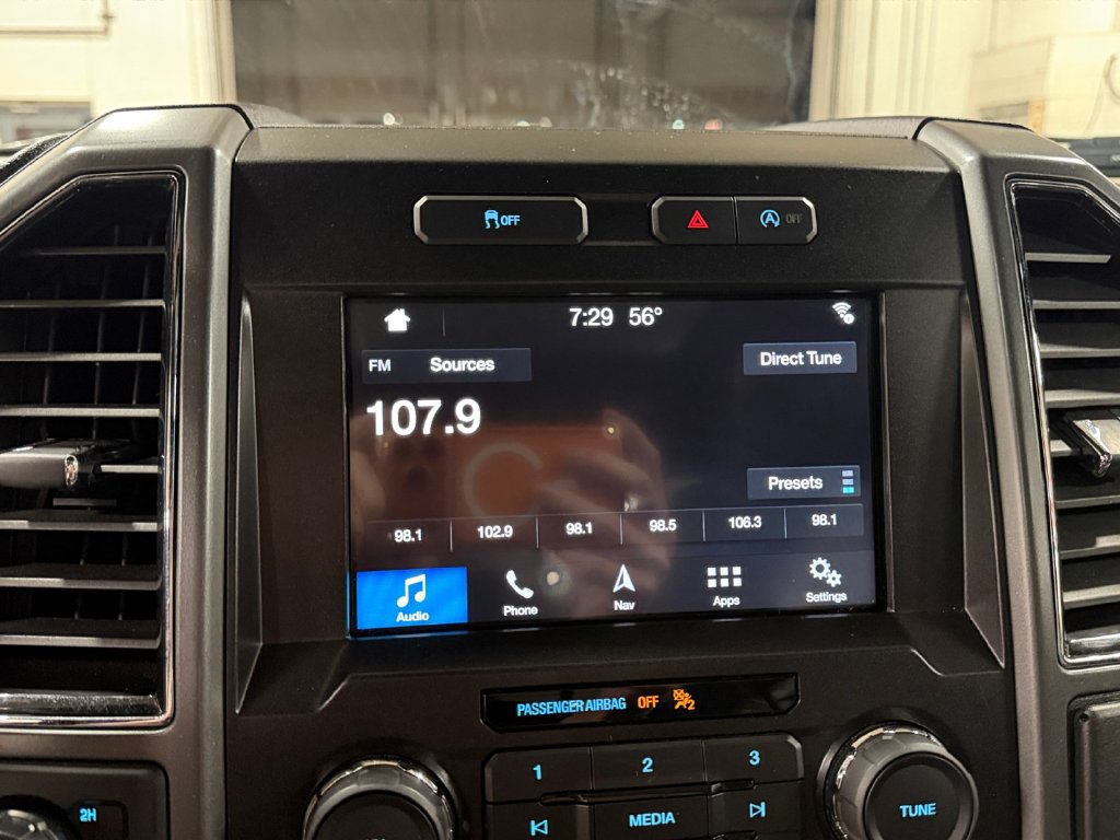 Used 2018 Ford F150 XLT w/ Equipment Group 302A Luxury AWD/4WD image 38