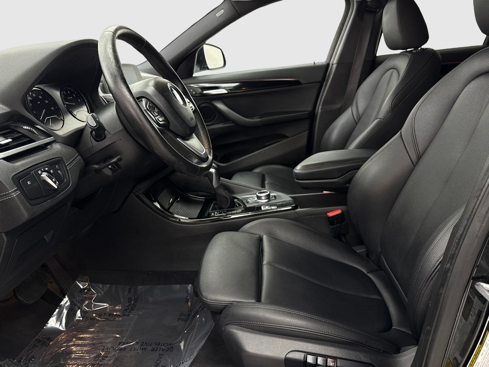 Used 2018 BMW X2 sDrive28i w/ Convenience Package FWD image 17