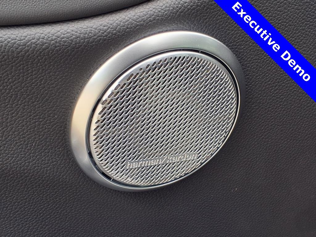 New 2025 Alfa Romeo Giulia w/ Driving Assist Package image 18