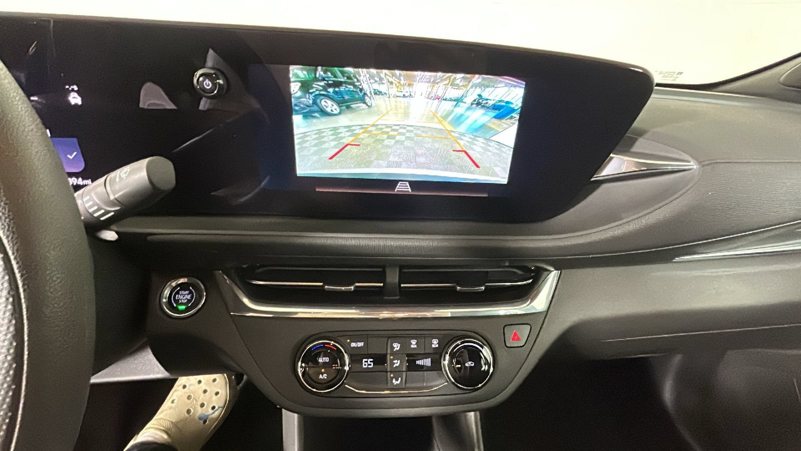 Used 2025 Buick Envista Sport Touring FWD image 27