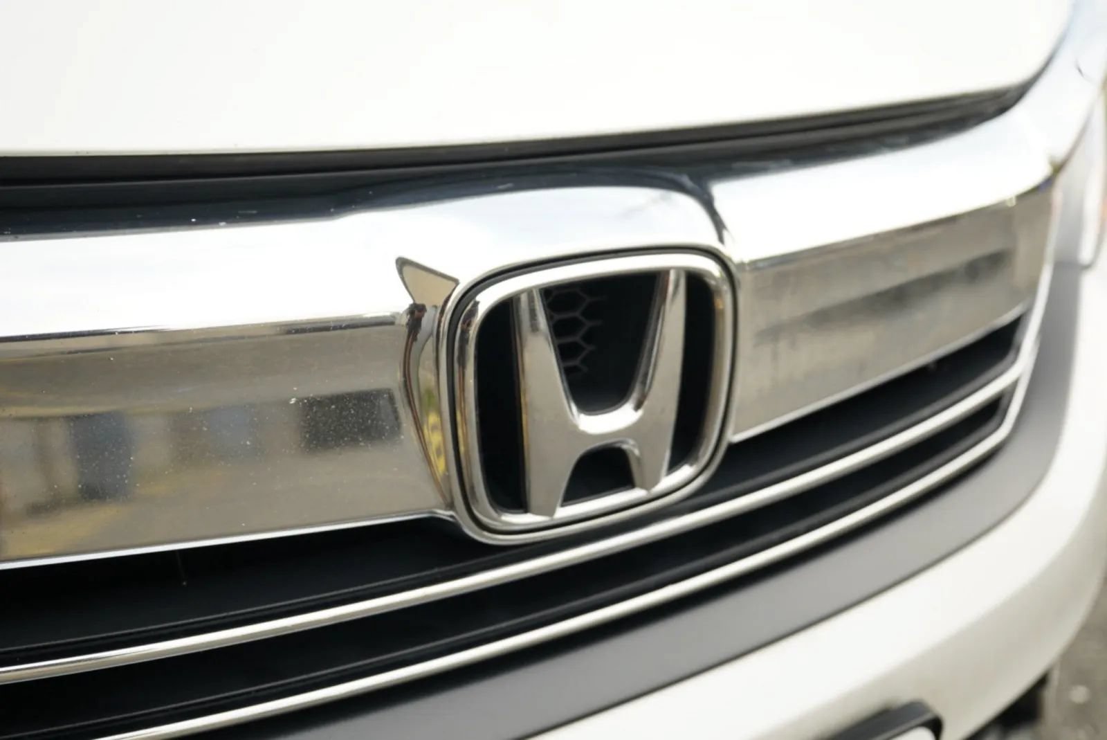 Used 2017 Honda Accord EX-L image 10
