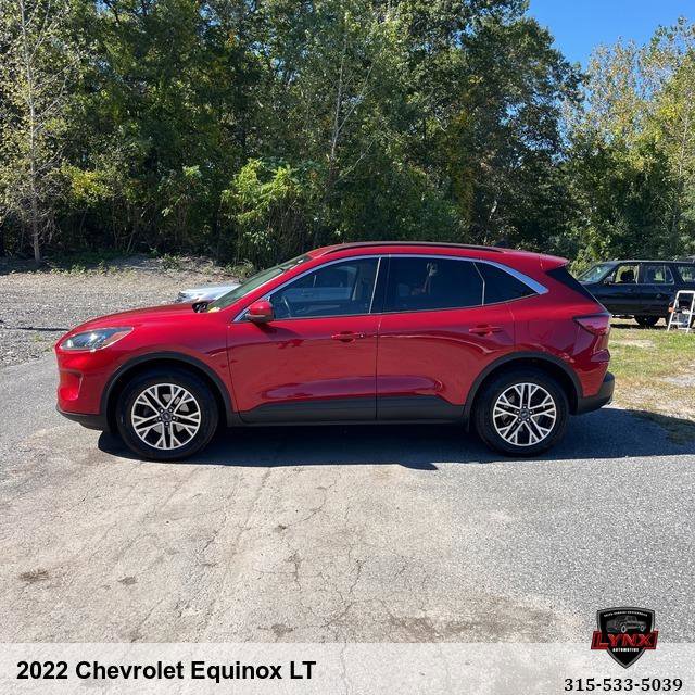 Used 2022 Chevrolet Equinox LT image 2