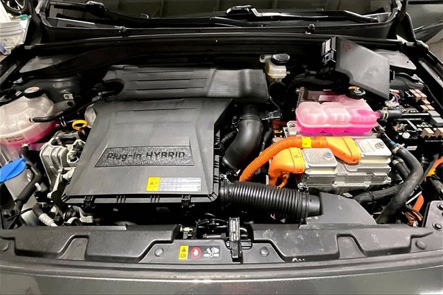 Used 2021 Hyundai Ioniq SEL image 10