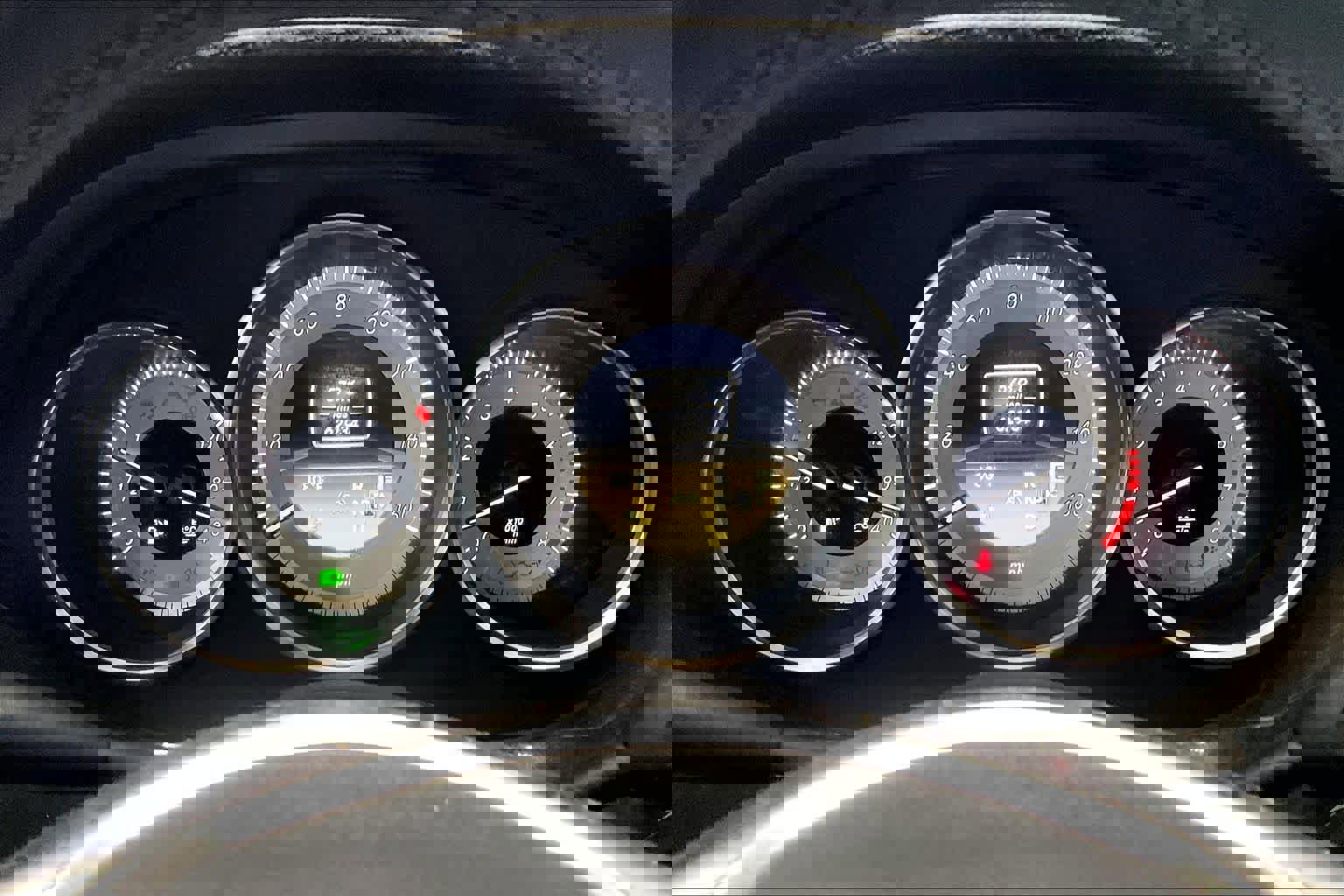 Used 2012 Mercedes-Benz CLS 550 image 24