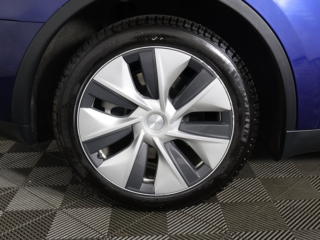 Used 2021 Tesla Model Y Long Range image 22