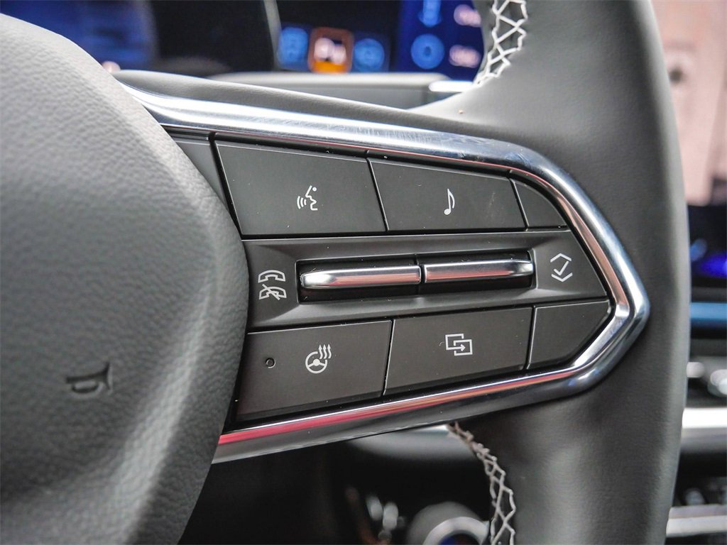 New 2024 Chevrolet Equinox EV LT image 46