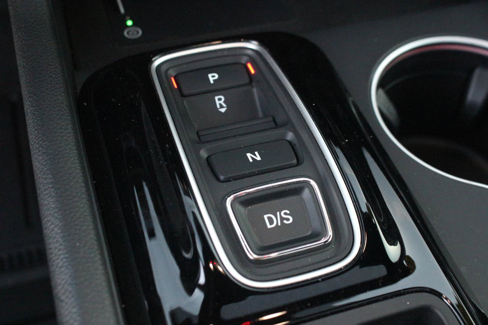 Used 2025 Honda Pilot Black Edition image 27