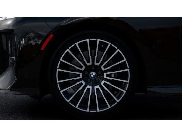 New 2027 BMW 740i w/ Executive Package RWD image 7