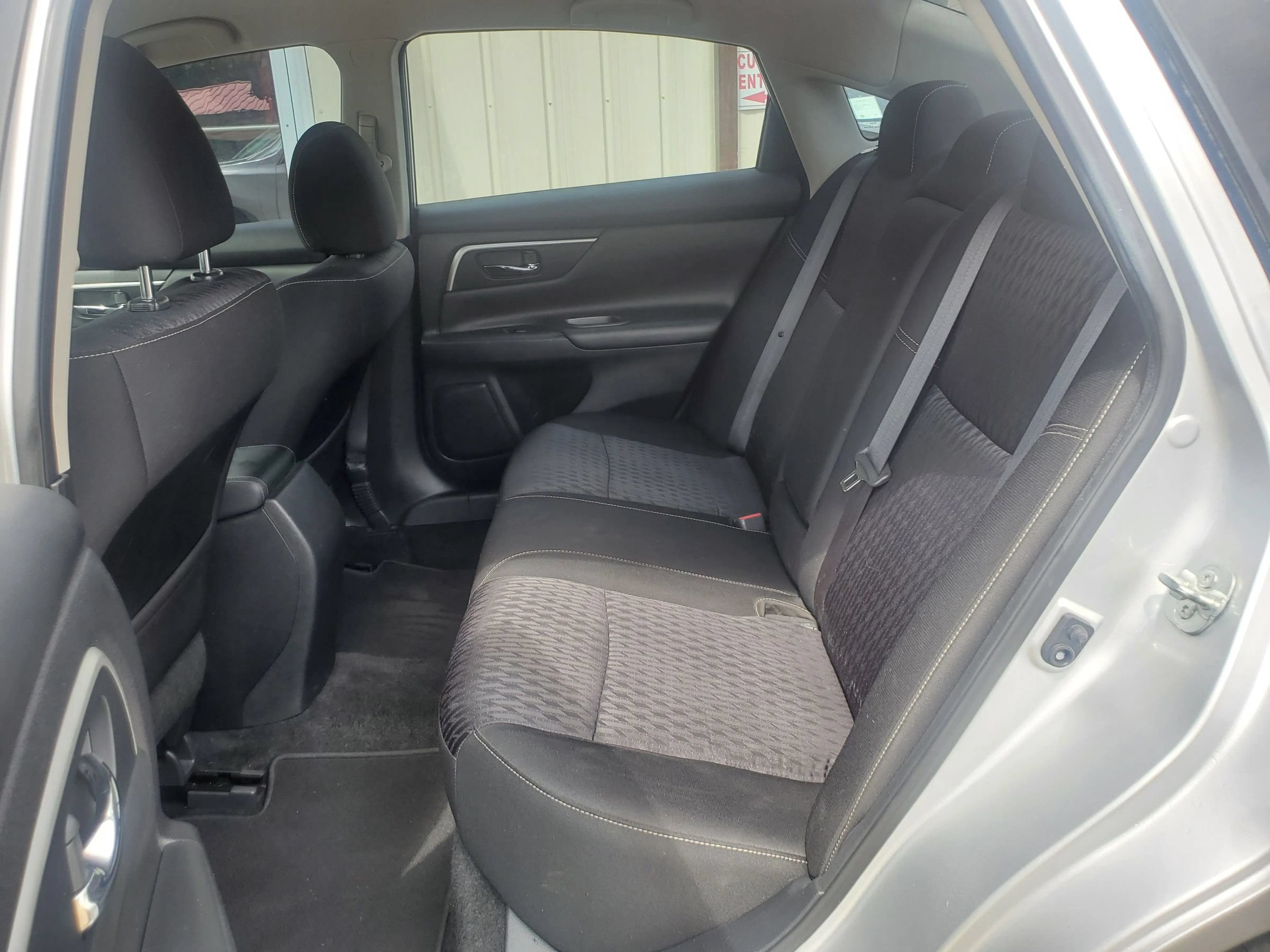 Used 2018 Nissan Altima 2.5 SV FWD image 27