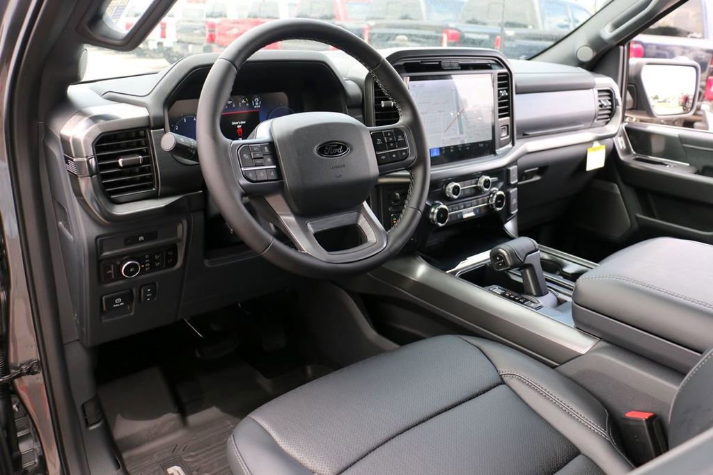 New 2025 Ford F150 Lariat w/ Equipment Group 501A Mid image 18