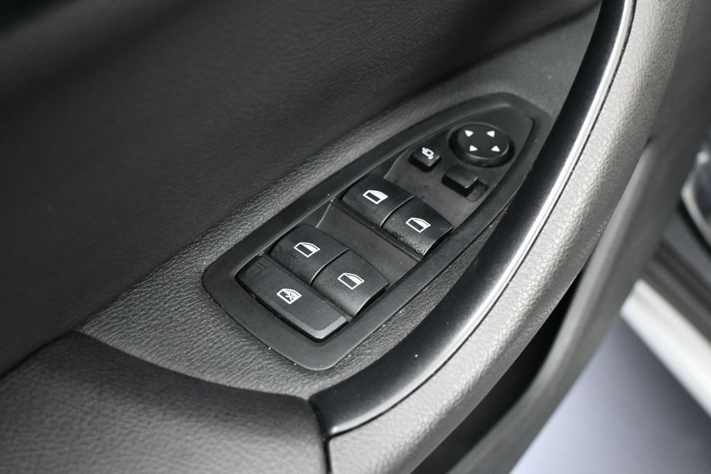 Used 2020 BMW X1 sDrive28i w/ Convenience Package FWD image 14