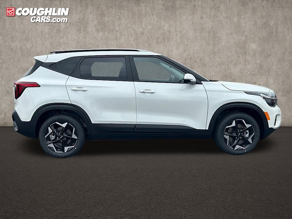 New 2026 Kia Seltos S image 4
