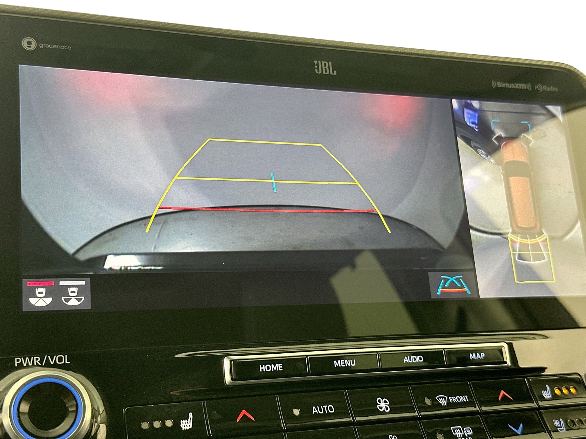 Used 2020 Toyota Highlander Limited Platinum image 14