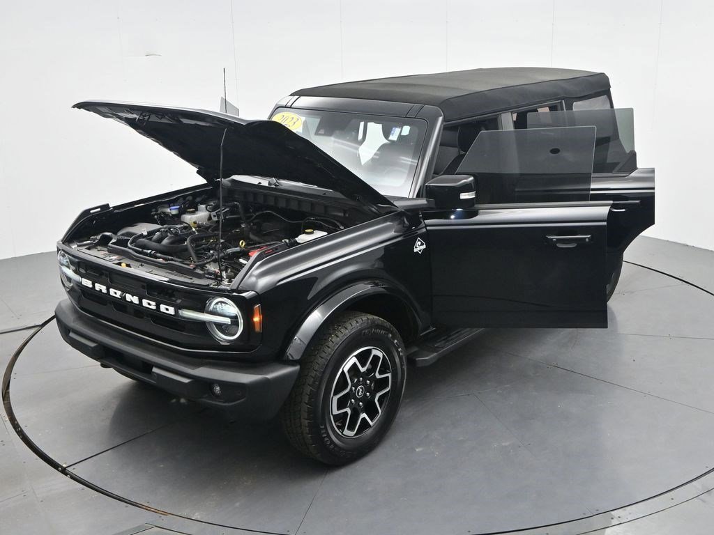 Used 2023 Ford Bronco Outer Banks image 29