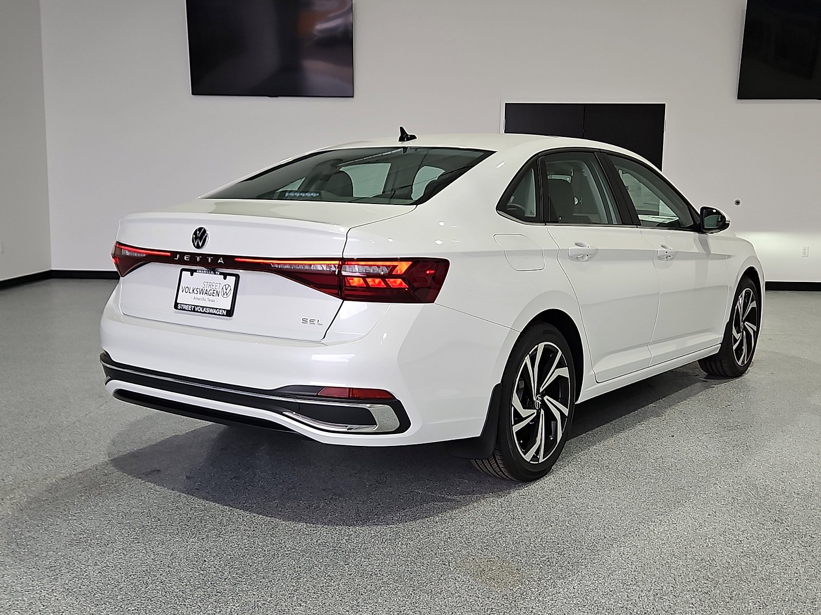 New 2026 Volkswagen Jetta SEL image 5