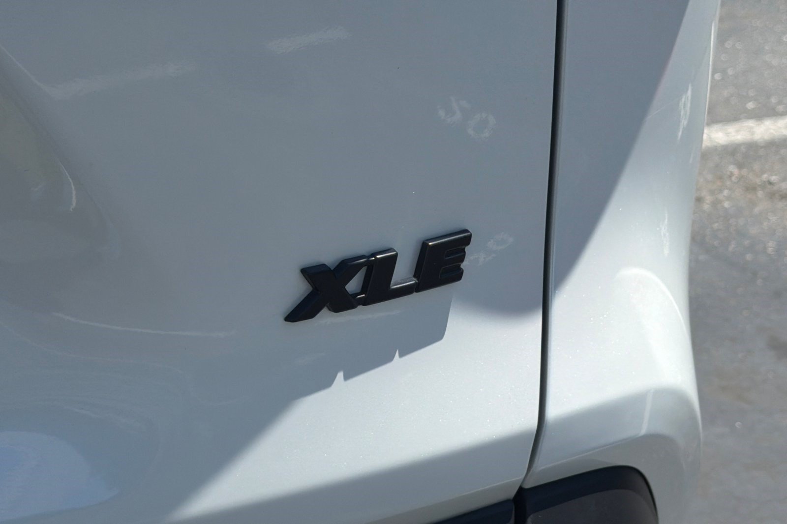 Used 2024 Toyota RAV4 XLE Premium FWD image 37