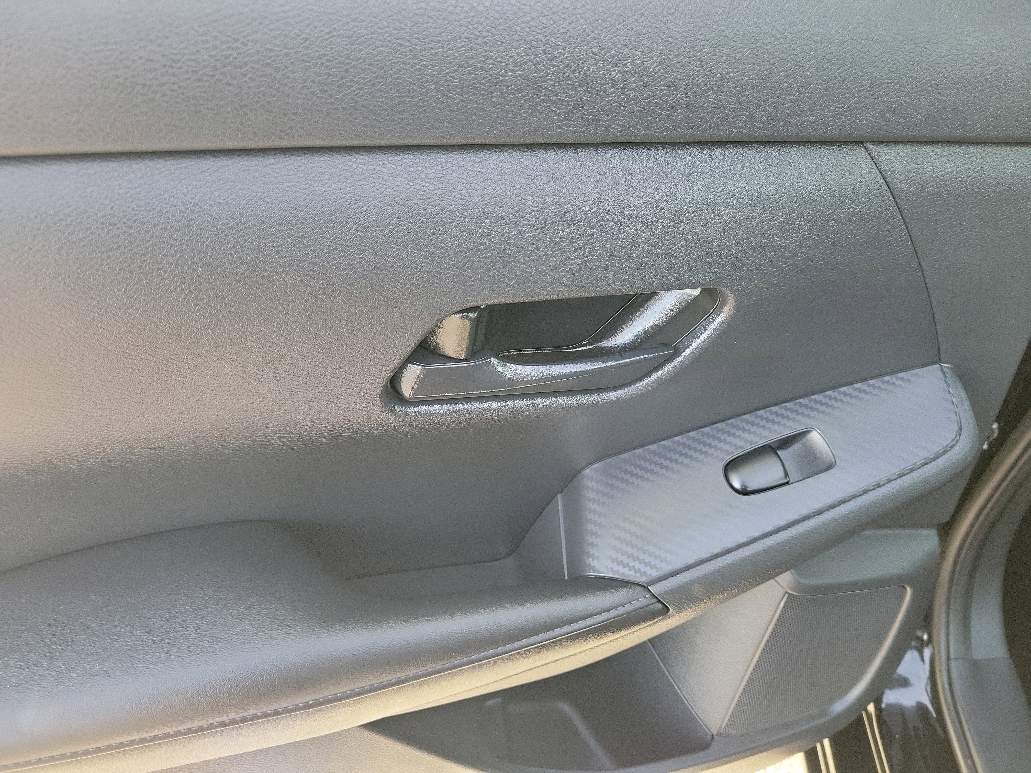 Used 2024 Nissan Sentra SV image 13