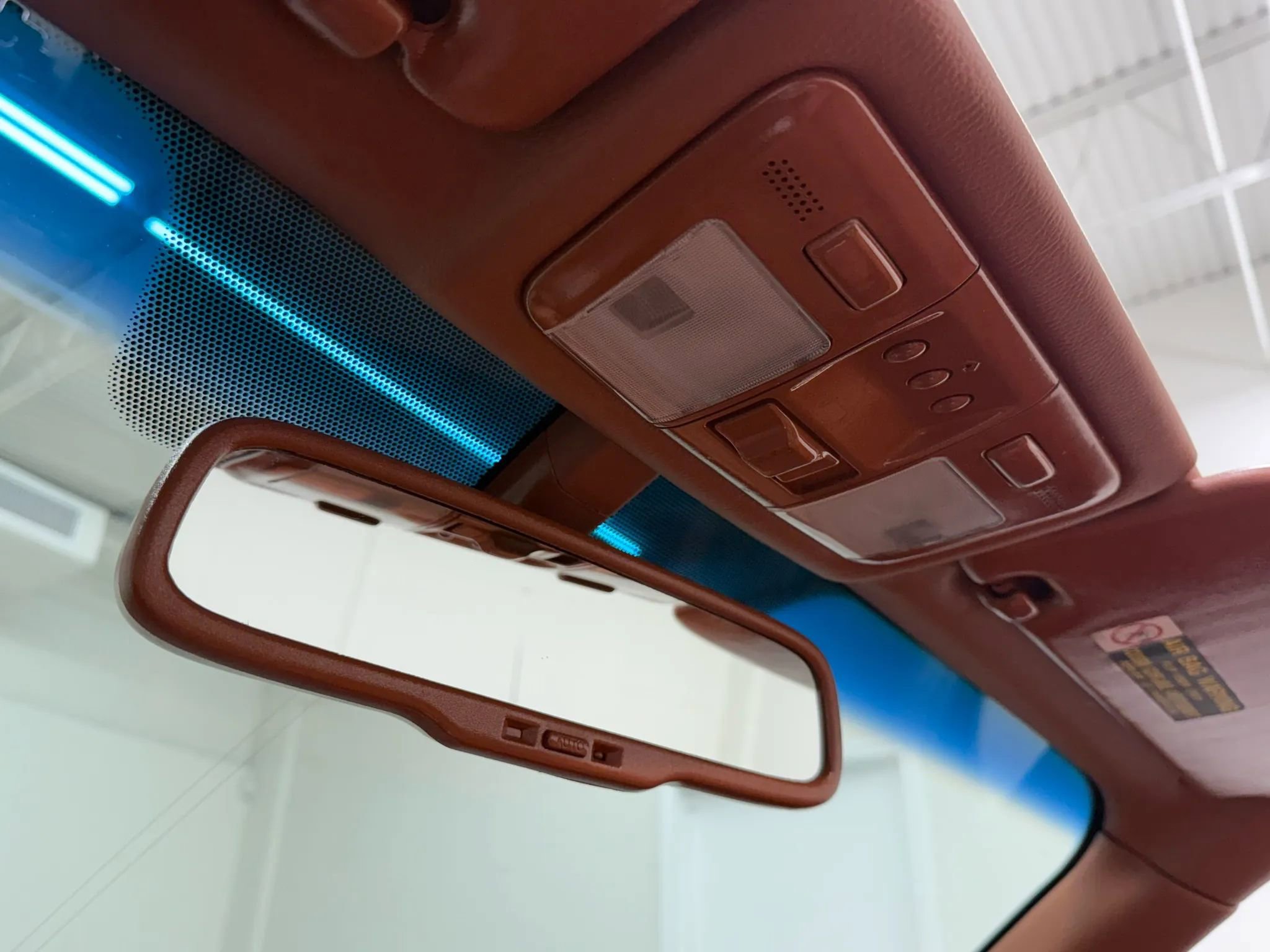 Used 2010 Lexus SC 430 SC 430 Convertible 2D image 28