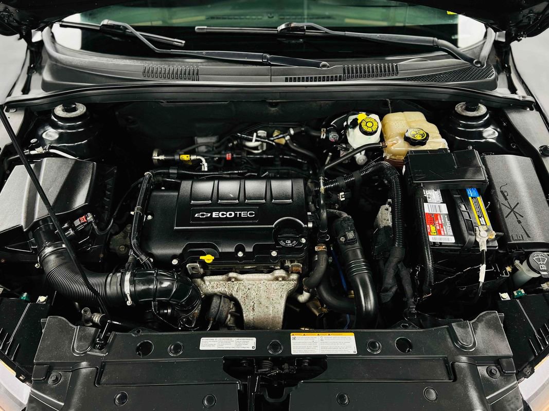 Used 2013 Chevrolet Cruze LT w/ All-Star Edition image 38