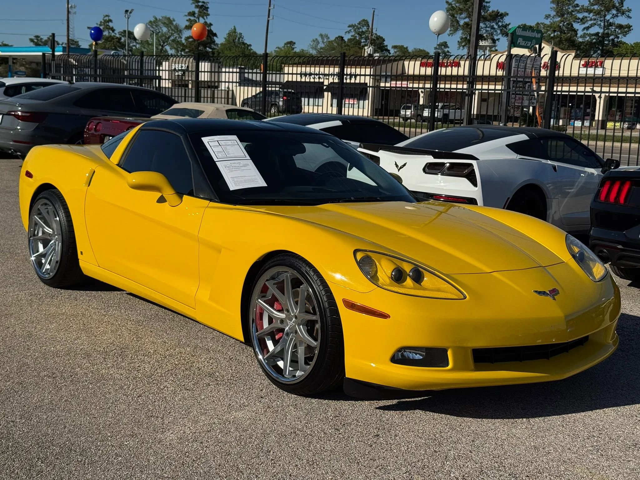 Used 2008 Chevrolet Corvette Coupe w/ Preferred Equipment Group RWD image 7