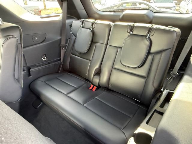 Used 2025 Ford Explorer ST w/ Sun And Sound Package AWD/4WD image 13