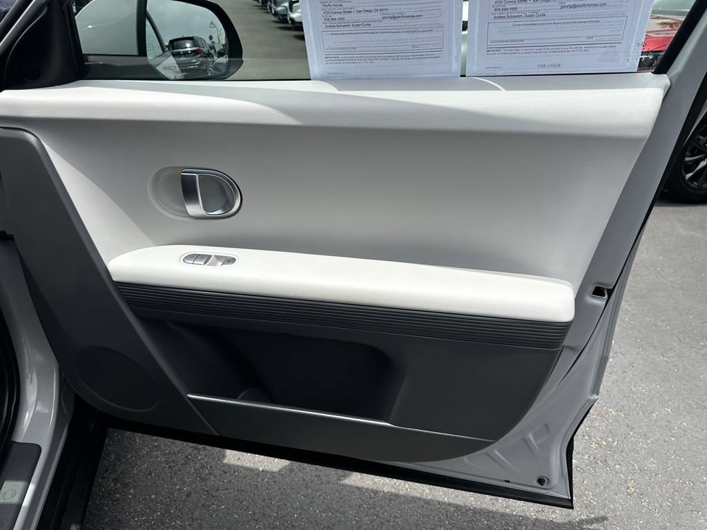 Used 2024 Hyundai Ioniq 5 SEL RWD image 17