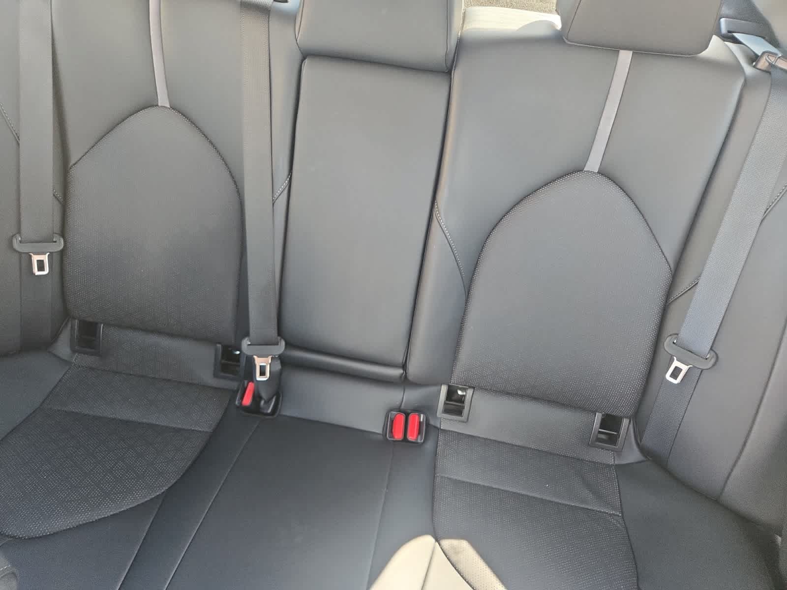 Used 2023 Toyota Camry XSE FWD image 13