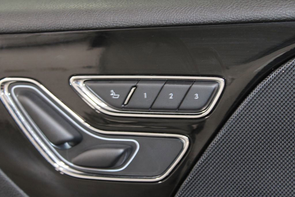 Used 2023 Lincoln Aviator Reserve w/ Jet Appearance Package image 28