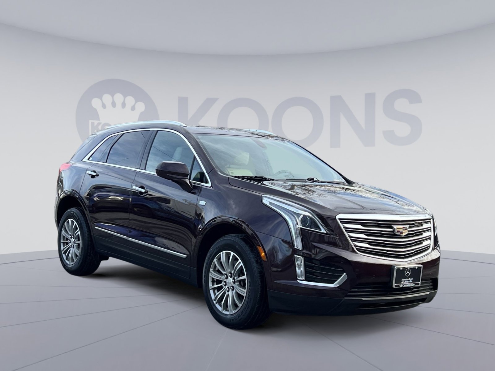 Used 2017 Cadillac XT5 Luxury w/ LPO, Wheel Lock Package image 8