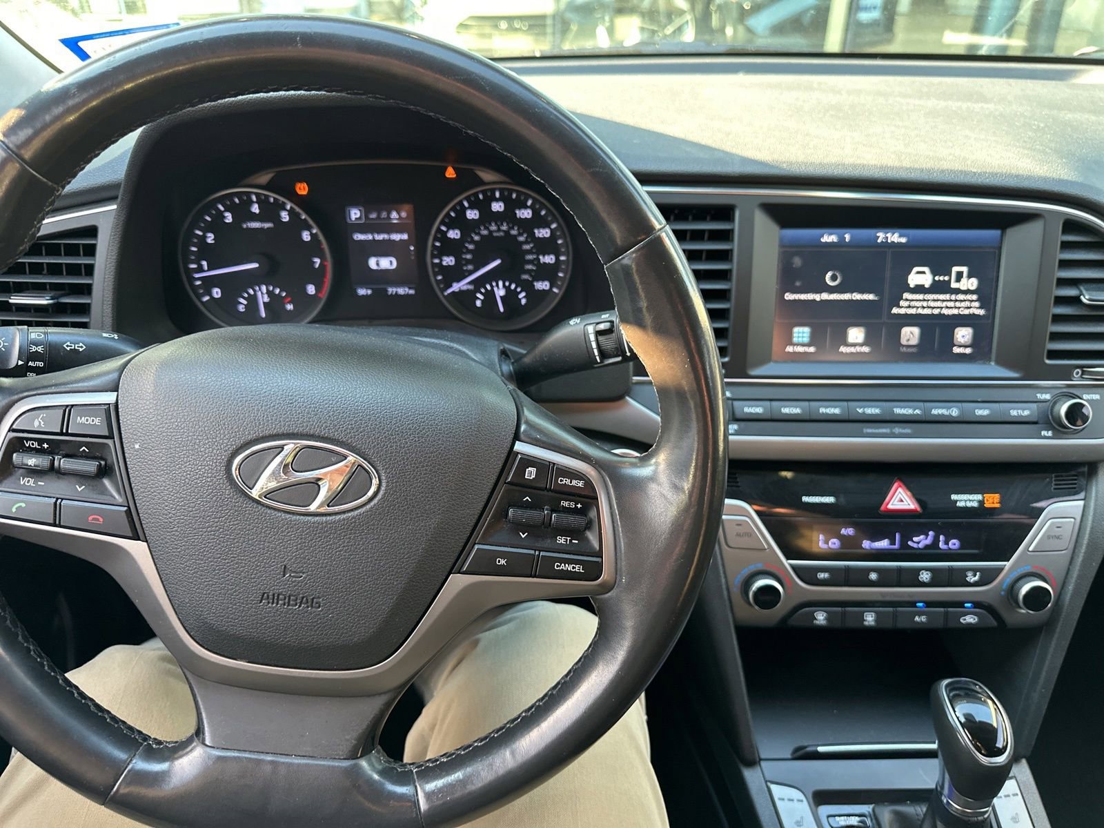Used 2018 Hyundai Elantra Value Edition FWD image 16