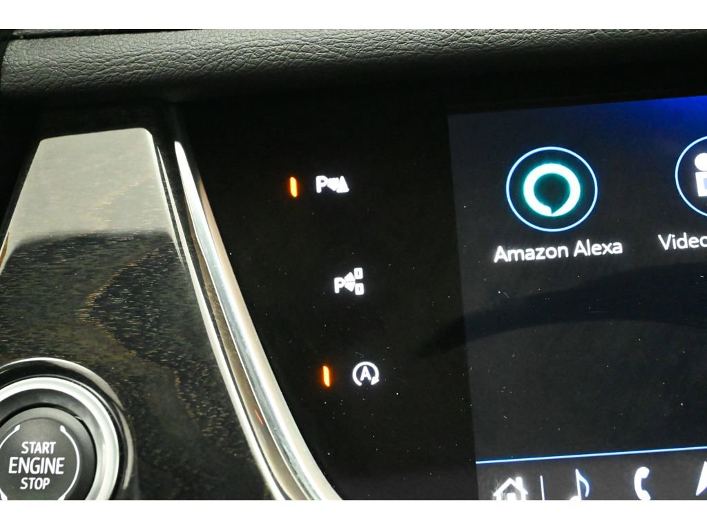 Used 2024 Cadillac XT6 Premium Luxury w/ Technology Package AWD/4WD image 59
