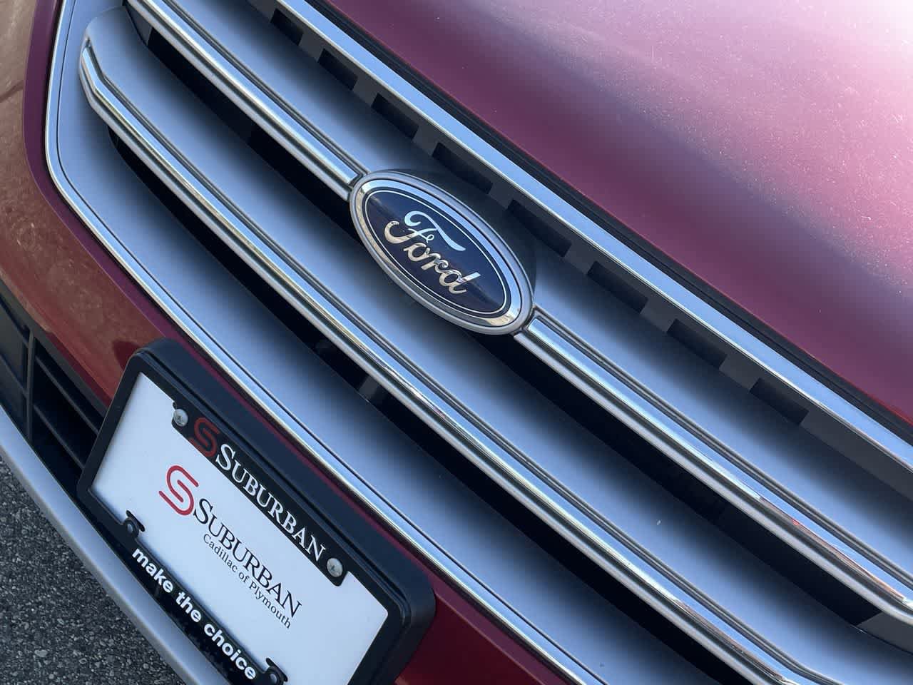 Used 2017 Ford Escape Titanium AWD/4WD image 34