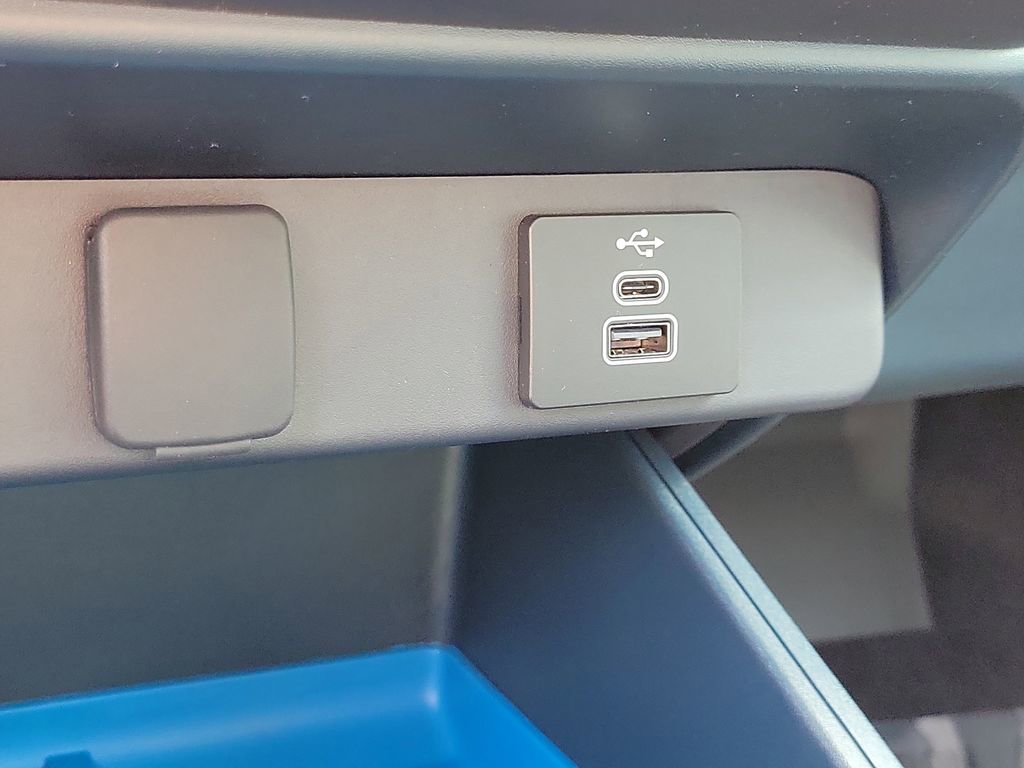 New 2026 Ford Maverick XLT w/ Equipment Group 301A image 27