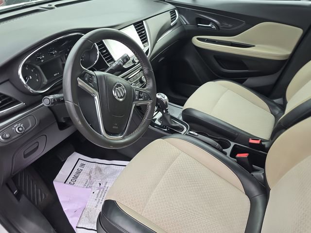Used 2018 Buick Encore Preferred image 19