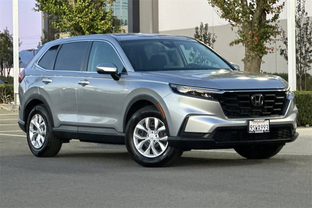 Certified 2025 Honda CR-V LX image 2