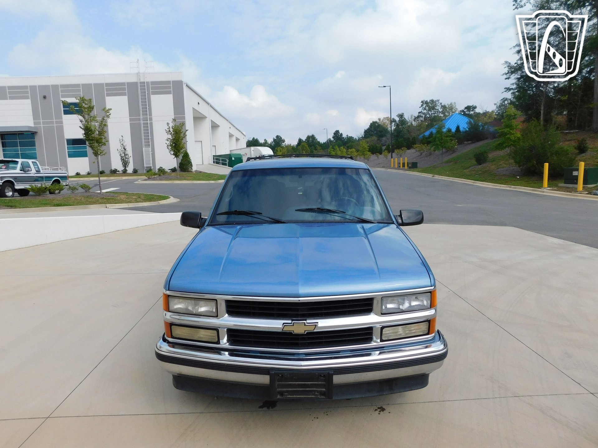 Used 1995 Chevrolet Suburban image 5