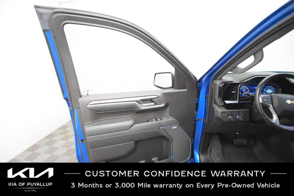 Used 2022 Chevrolet Silverado 1500 LTZ image 9