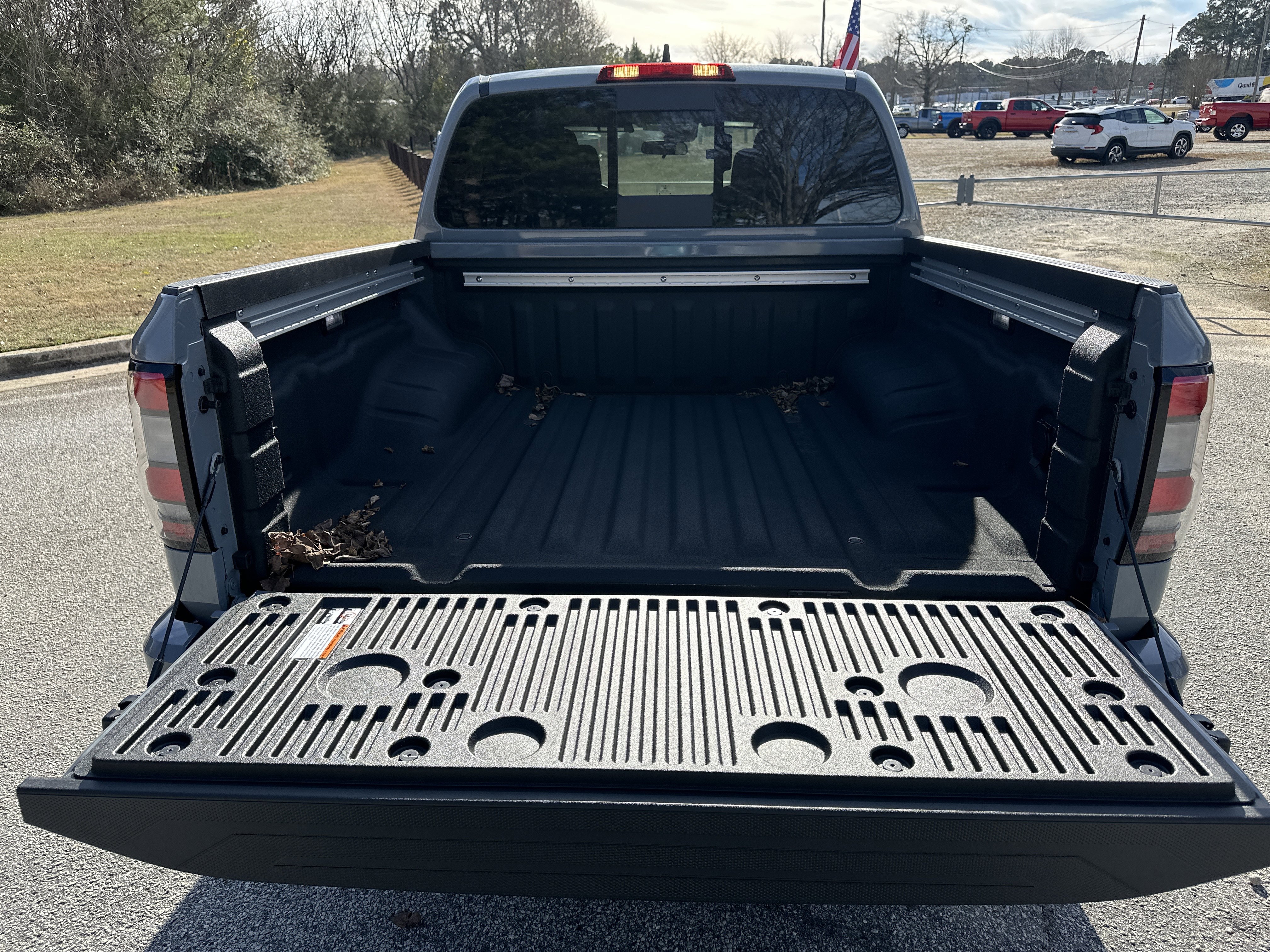 New 2026 Nissan Frontier Pro-X w/ Pro-X Convenience Package image 18