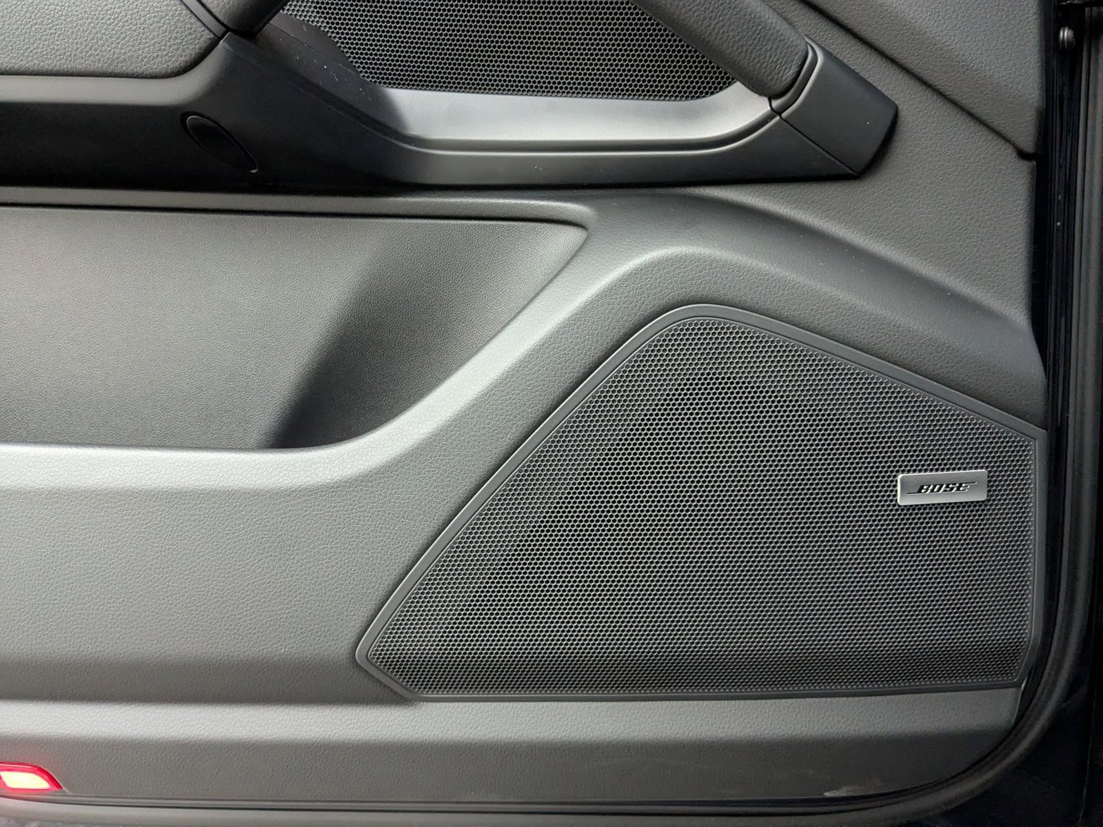 New 2026 Porsche Cayenne image 14