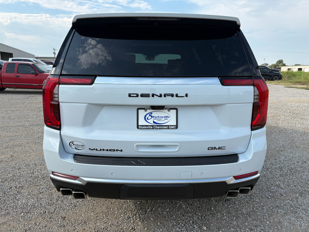 New 2026 GMC Yukon XL Denali w/ Denali Reserve Package AWD/4WD image 6