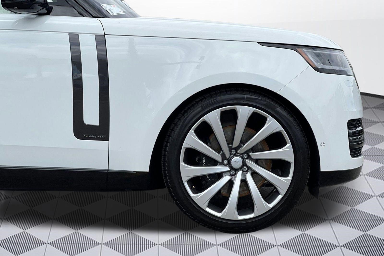 Certified 2023 Land Rover Range Rover Autobiography AWD/4WD image 37