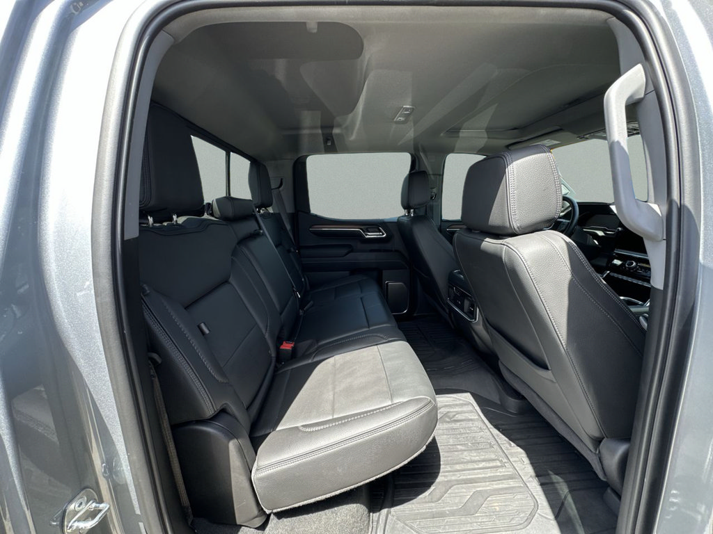 Used 2024 GMC Sierra 1500 Denali AWD/4WD image 34
