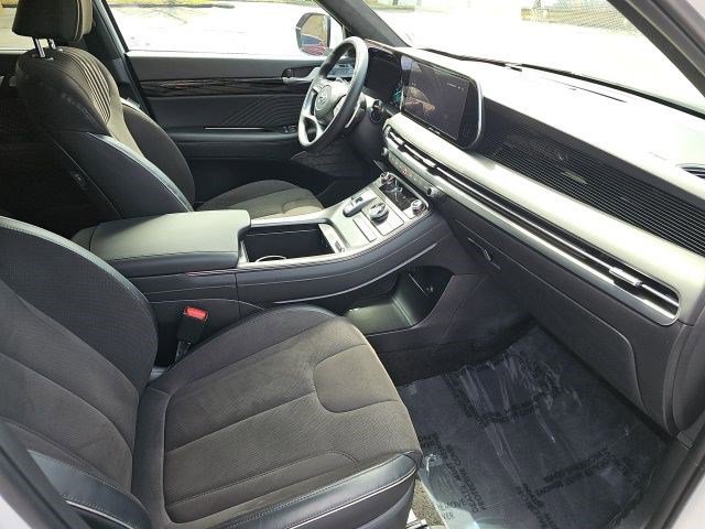 Used 2025 Hyundai Palisade Calligraphy image 11