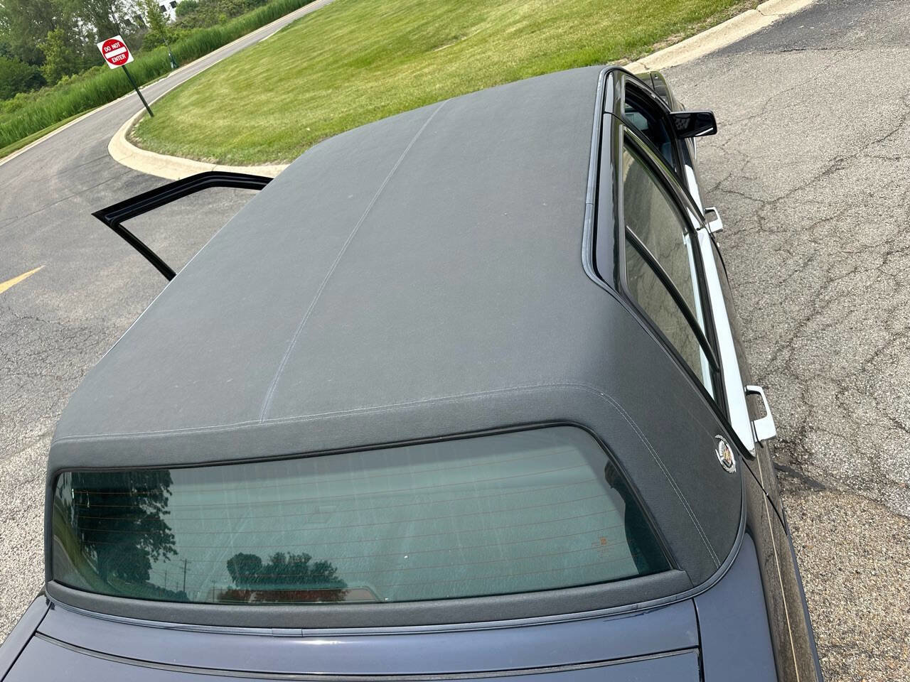 Used 1992 Cadillac Fleetwood Sedan FWD image 24