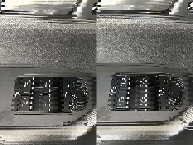 New 2025 MAZDA CX-50 2.5 Hybrid w/ Premium Plus Pkg image 15