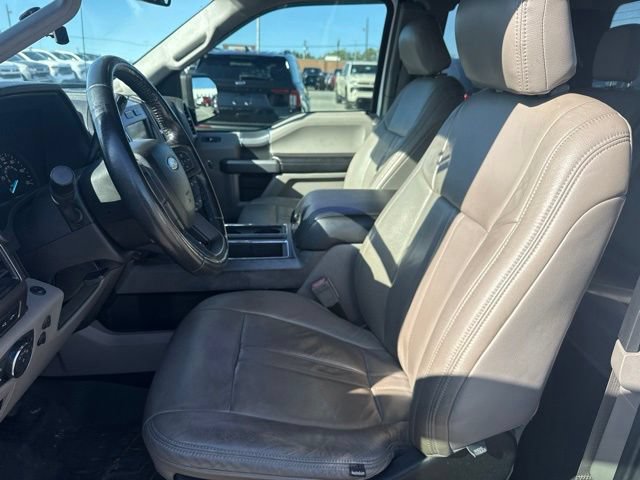 Used 2018 Ford F150 XLT w/ Equipment Group 302A Luxury AWD/4WD image 17