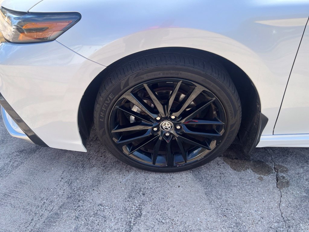 Used 2024 Toyota Camry XSE w/ Navigation Package FWD image 21
