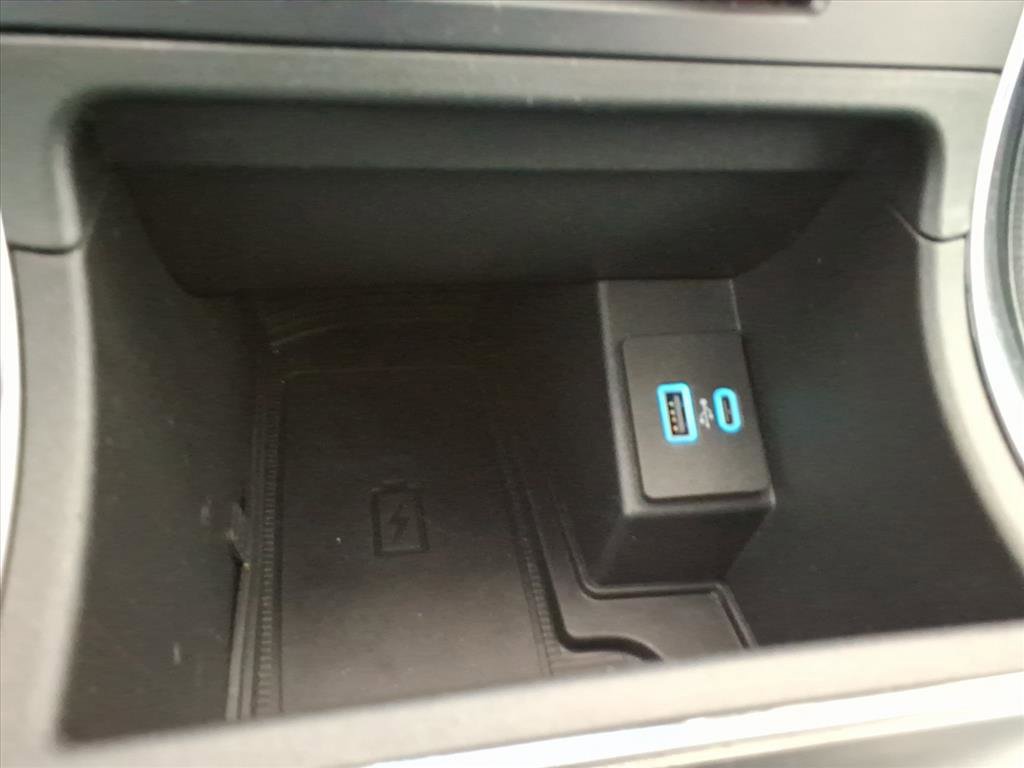 Used 2022 Ford Edge Titanium w/ Equipment Group 301A image 24